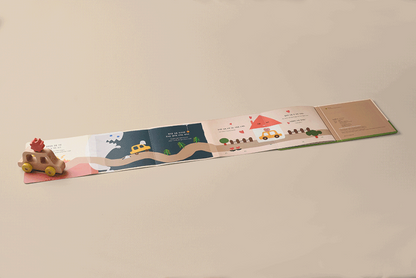Wooden toy car (oioiooi)