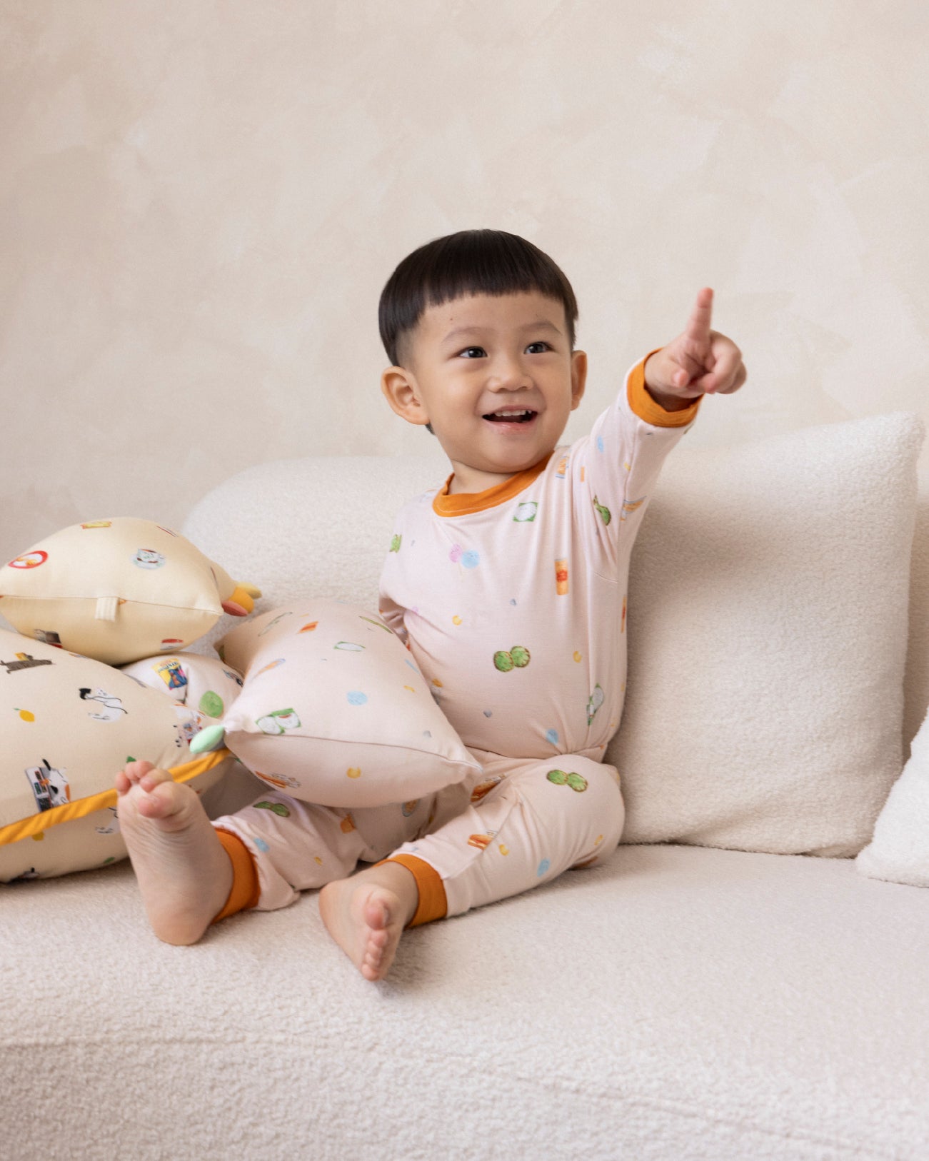Bamboo Pyjamas (Pasar malam)