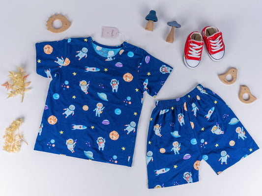 T-shirt and Shorts (Space Animals)